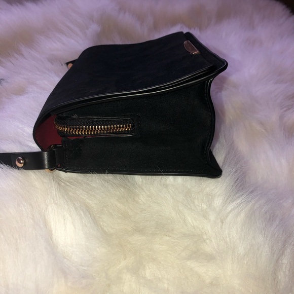H&M | Small Black Shoulder Bag - Picture 6 of 6